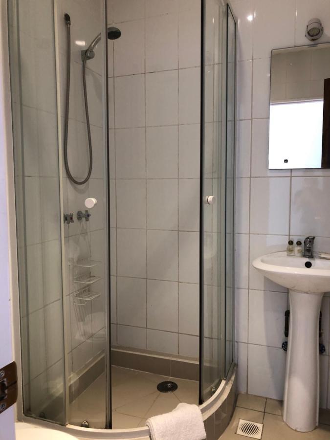 Hostal Recreo فينيا ديل مار المظهر الخارجي الصورة